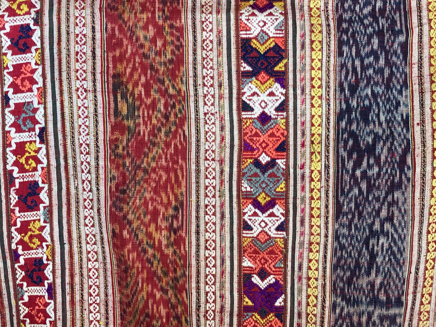 Tai Daeng shaman's skirt