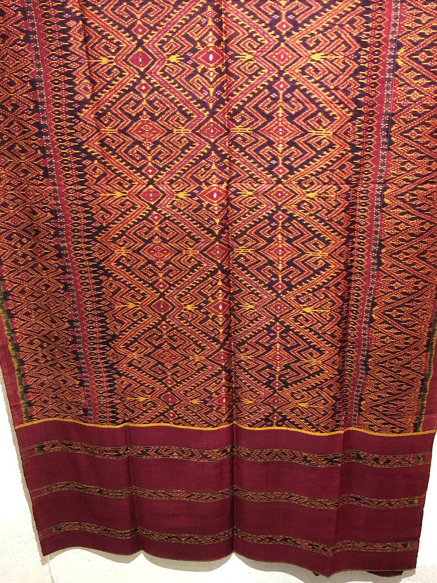 Cambodian Silk sampot hol